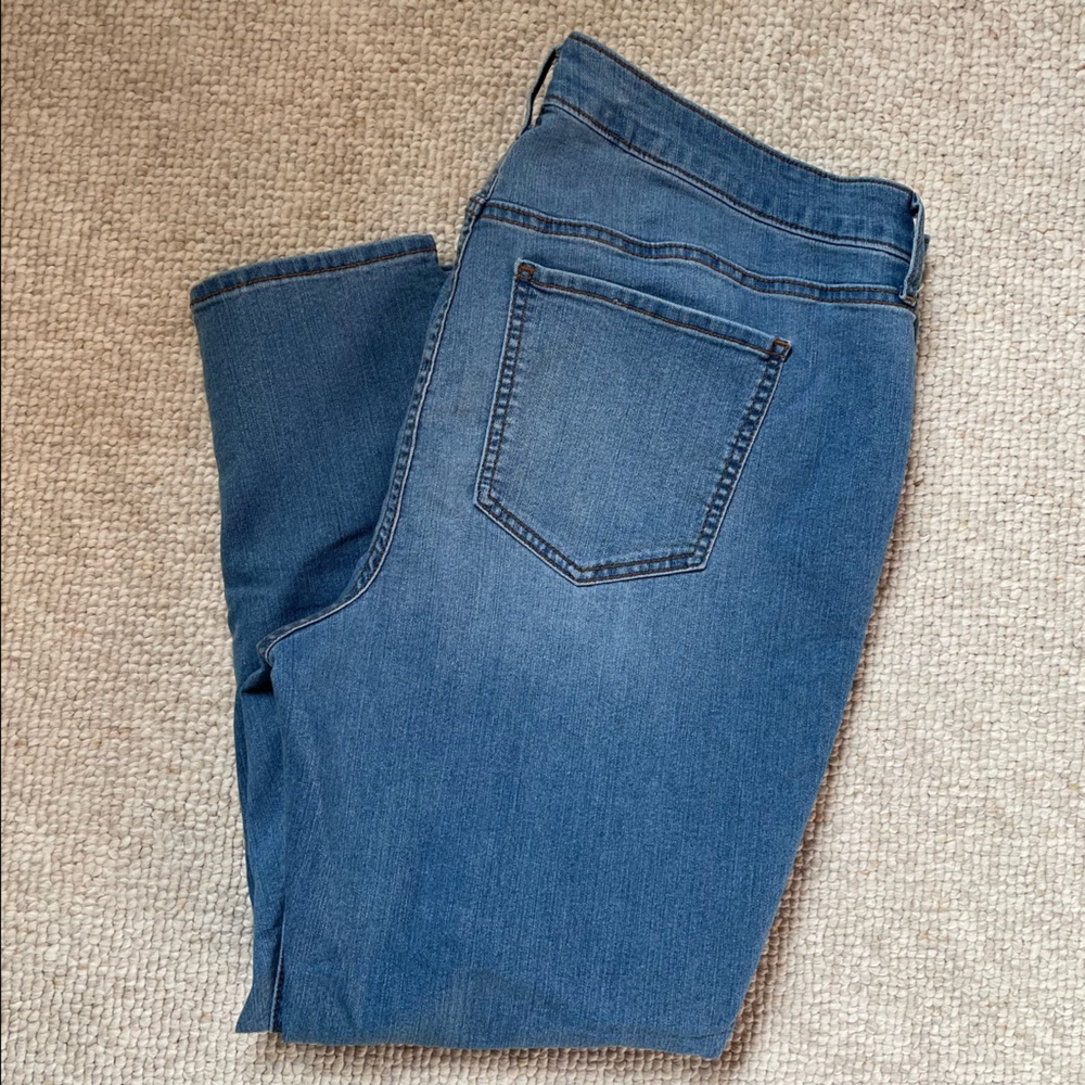 Old Navy Super Skinny Mid-Rise Jeans